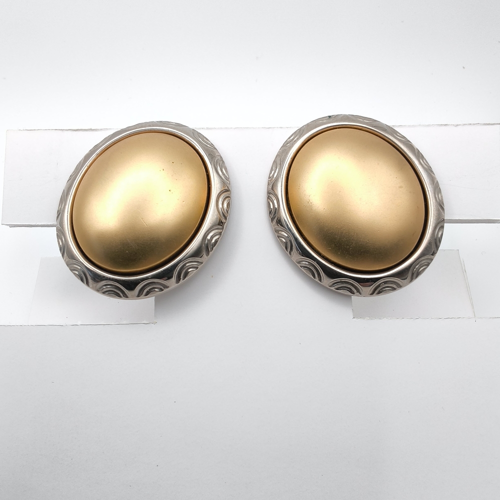 VTG 1950s Western Germany Two-Tone Dome Clip-On Earrings